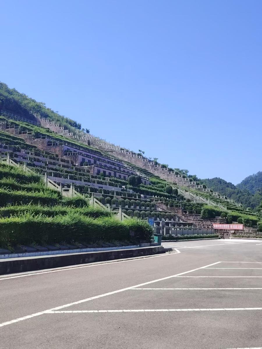 陵园实景