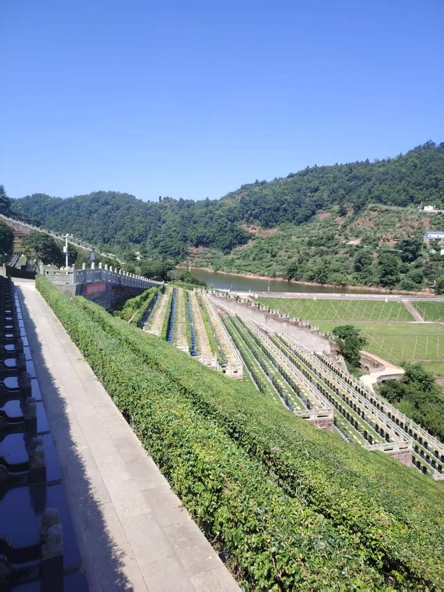 陵园实景